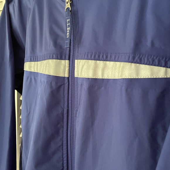 L.L. Bean - Kids- Rain /Wind Jacket-                 Large 14/16 - Picture 3 of 6